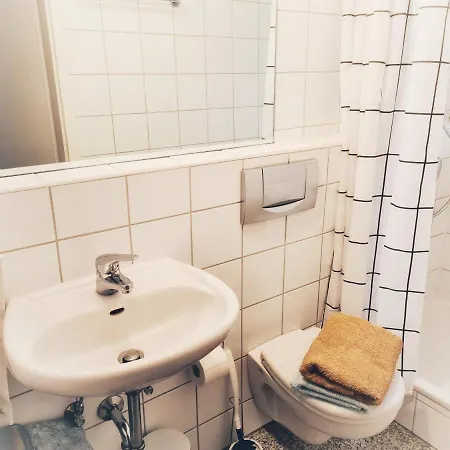 Apartment Seeliebe Bodensee Mit Wunderschöner Seesicht&terrasse Bodman-Ludwigshafen